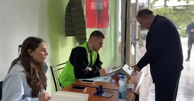 Shqipëria voton! OSBE vëzhgon nisjen e procesit në Pogradec