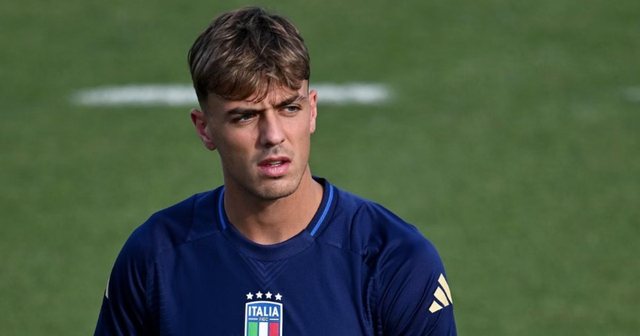 Jo vet&euml;m Bastoni, n&euml;n hetim edhe djali i legjend&euml;s Maldini