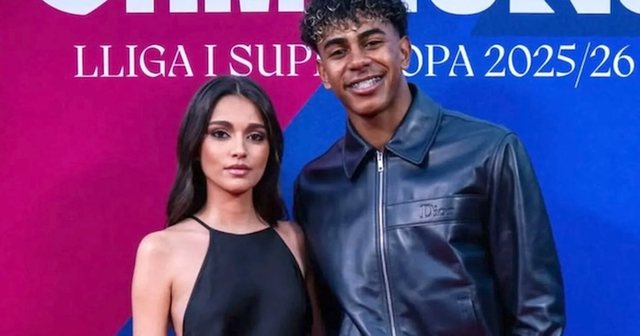 Lamine Yamal dhe stilistja Ines Garcia zyrtarizojn&euml; lidhjen e tyre&hellip;