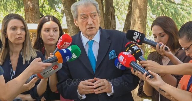 “Mazhoranca solli një raport të paligjshëm për