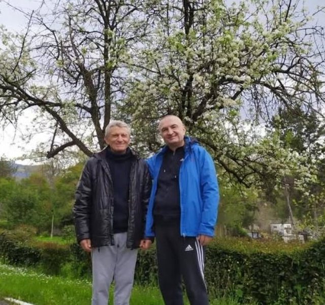 Meta del nga qelia, ish-presidenti do t&euml; shoq&euml;rohet drejt Skraparit