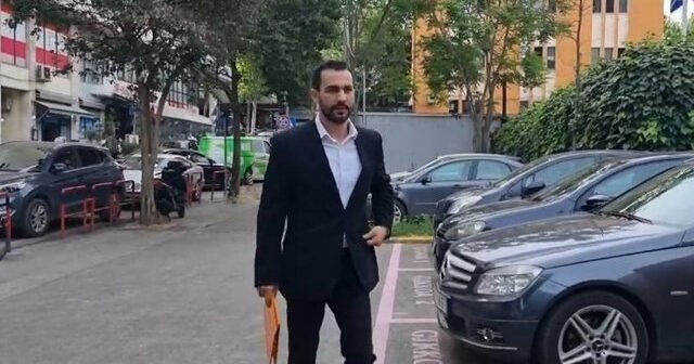 Padia për shpifje ndaj Agron Shehajt, Adriatik Lapaj paraqitet në