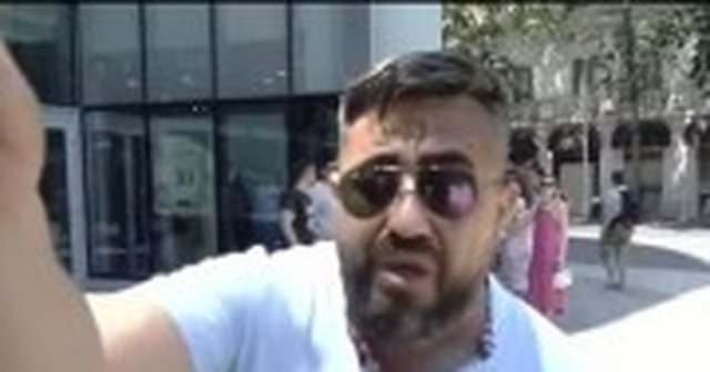 Qytetari: Ne u japim ujë dhe trëndafila policëve
