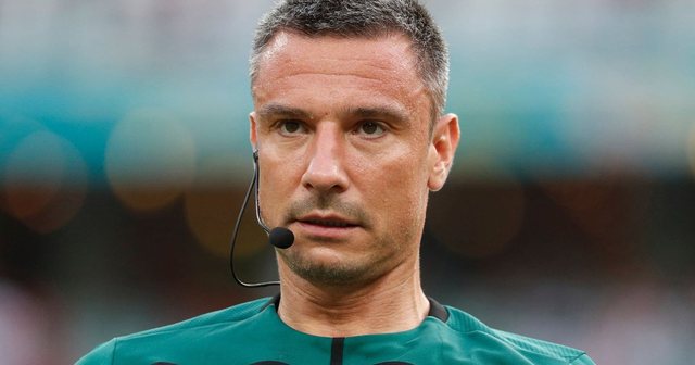 Arbitri i finales së Kupës së Botës, Slavko Vincic, me