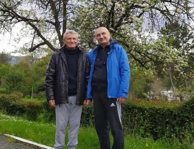 Babai i ish-Presidentit u nda nga jeta n&euml; mosh&euml;n 83-vje&ccedil;are,