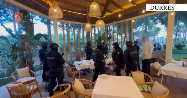 VIDEO/ Pamjet nga operacioni policor &#039;Enigma&#039;! Ja momenti i
