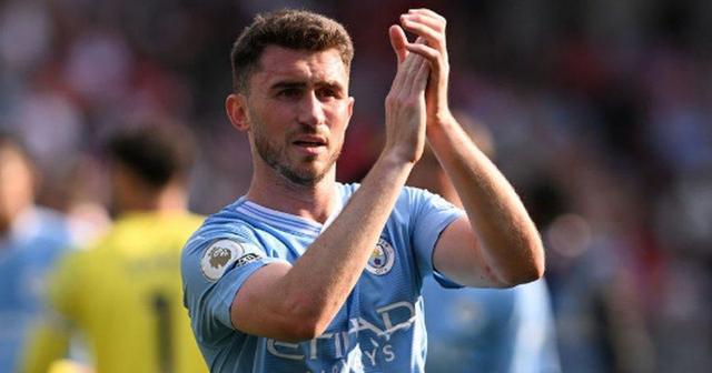 Barcelona kërkon përforcim në mbrojtje/ Aymeric Laporte në