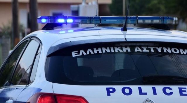 Alarm n&euml; qend&euml;r t&euml; Athin&euml;s/ Valixhe e dyshimt&euml; n&euml;