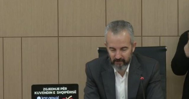 "4 qendra votimi pa operator, kryesisht në Dropull," Celibashi: