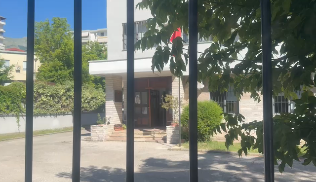 Mbytja e 15-vje&ccedil;arit n&euml; Gjirokast&euml;r, &ldquo;arrest