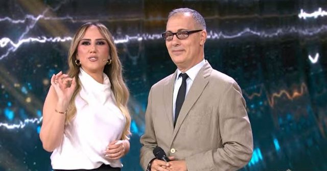 Frymëzim për disa breza, Adi Krasta “thyen rregullin” dhe