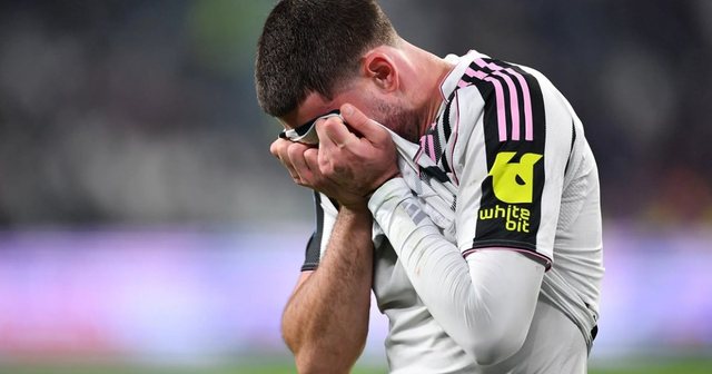 Mbyllet epoka e Vlahovic te Juventusi, serbi ka qen&euml; nj&euml; d&euml;shtim