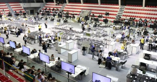 Num&euml;rohen 99.40% e votave n&euml; Kosov&euml;, syt&euml; mbeten nga 15
