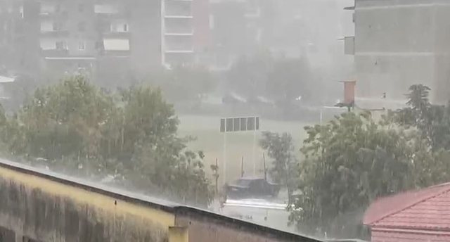 Mot i keq/ Reshje shiu e breshëri përfshijnë Gramshin