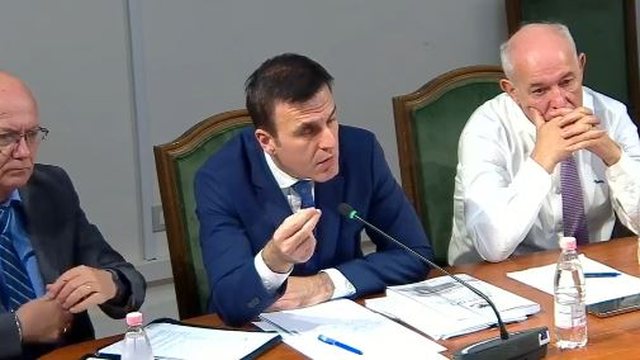 Olsian Çela: Duhen më shumë prokurorë, problem