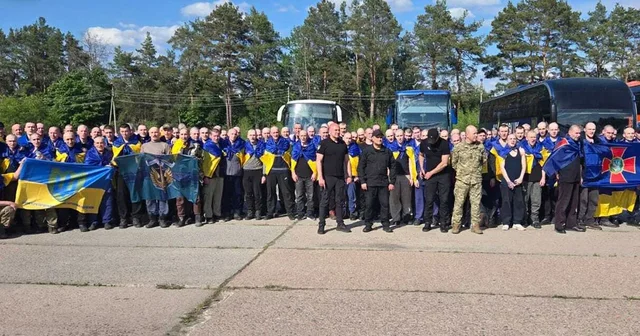 Faza e parë e shkëmbimit të pengjeve Ukrainë-Rusi/ Të