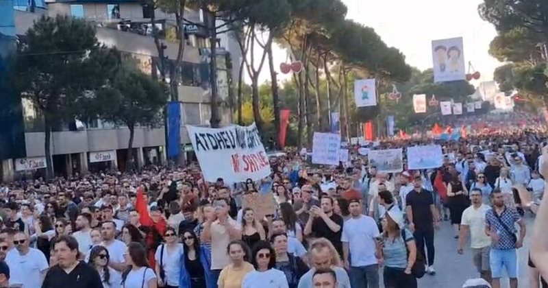 Mbahet sot protesta e 6-t&euml; p&euml;r Zv&euml;rnecin, ja 5 k&euml;rkesat