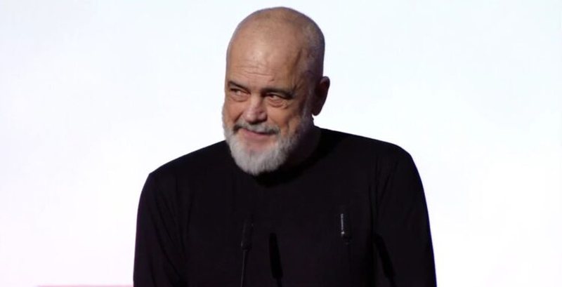Qytetar&euml;t prishin planet e Ram&euml;s p&euml;r fest&euml;n, kryeministri:
