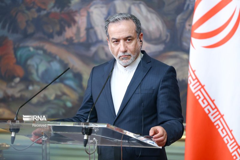 Ministri i Jasht&euml;m i Iranit: Izraeli duhet t&euml; t&euml;rhiqet nga Libani