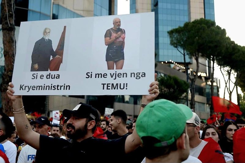 Kim Mehmeti porosi protestuesve: Ju jeni investimi m&euml; i madh strategjik