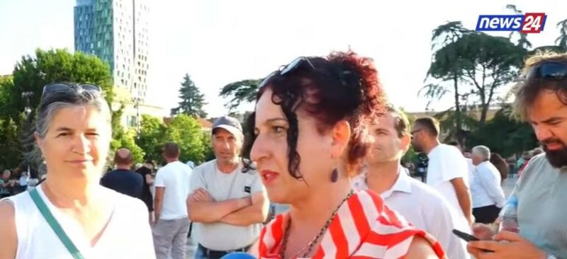&ldquo;U thye frika!&rdquo;/ Protestuesja jep detaje nga organizimi i tubimeve: