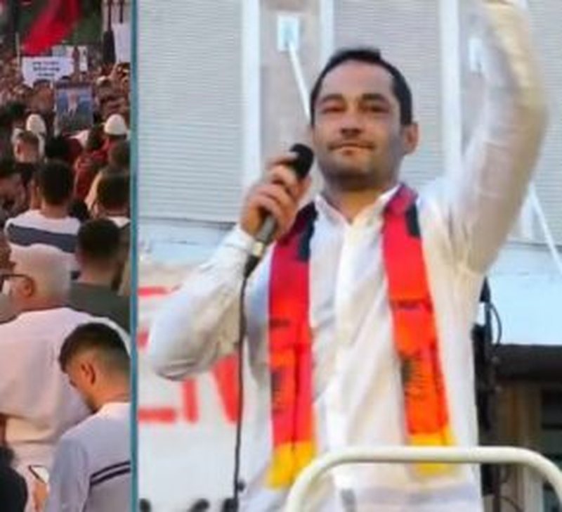 &ldquo;Rama ik!&rdquo;/ Mjeku elektrizon protesten: K&euml;ta n&euml; shesh