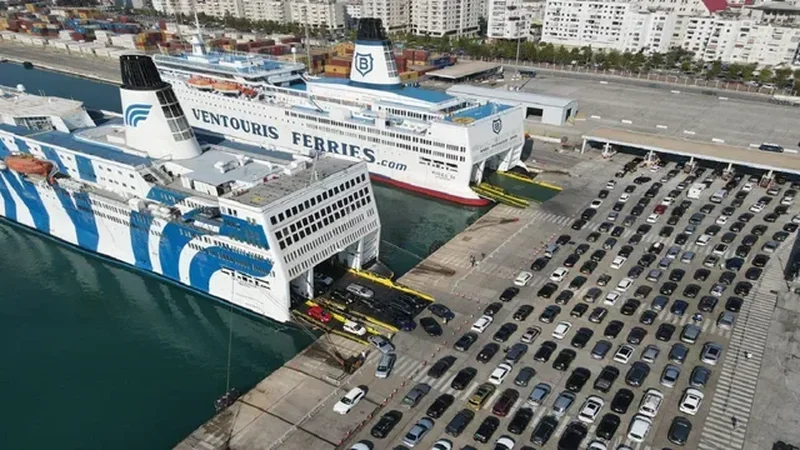 Po transportoheshin drejt Italis&euml;, sekuestrohen 19 mij&euml; euro t&euml;