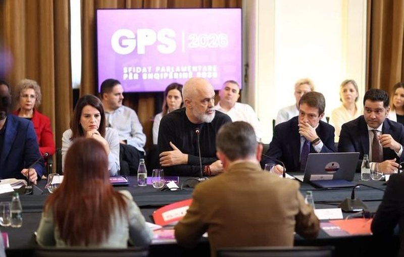 "Nxjerr Erioni koshat e mbushur me mbeturina"/ Edi Rama