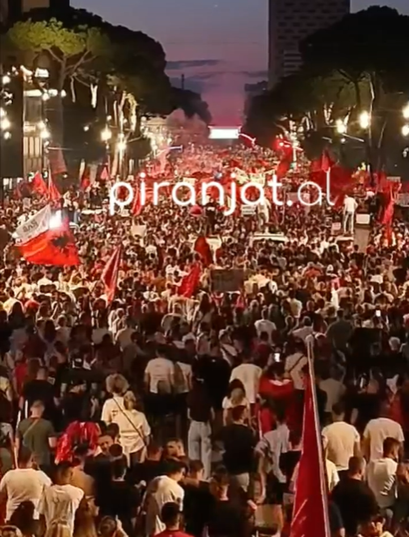 PAMJE mbres&euml;l&euml;n&euml;se me dron! Tirana nuk mban m&euml;, mbi 150