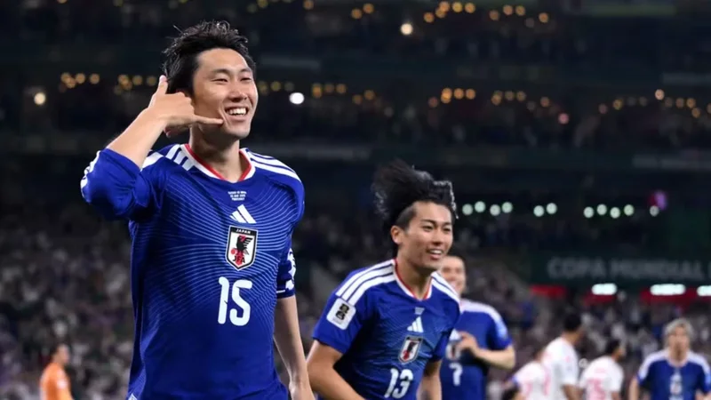 Japonia shkat&euml;rron Tunizin&euml; dhe siguron nj&euml; hap drejt faz&euml;s