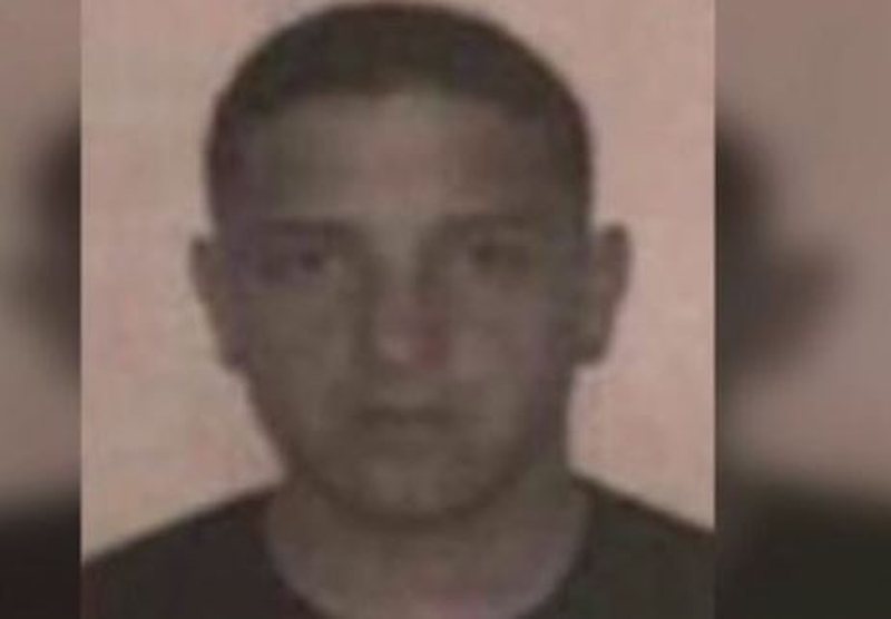P&euml;rplasi makinat e policis&euml;, kapet n&euml; Ksamil &lsquo;Vis