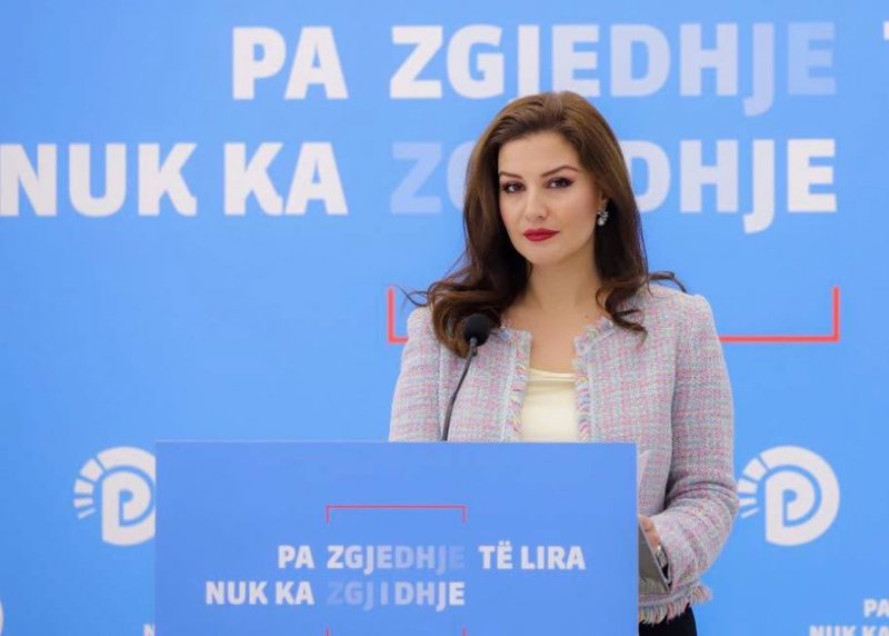 Floriana Garo: Mediat e Ram&euml;s trillojn&euml;, PD dhe Berisha