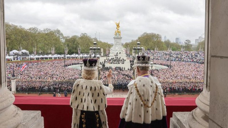 Charles III dhe Camilla nuk do t&euml; banojn&euml; m&euml; n&euml; Buckingham