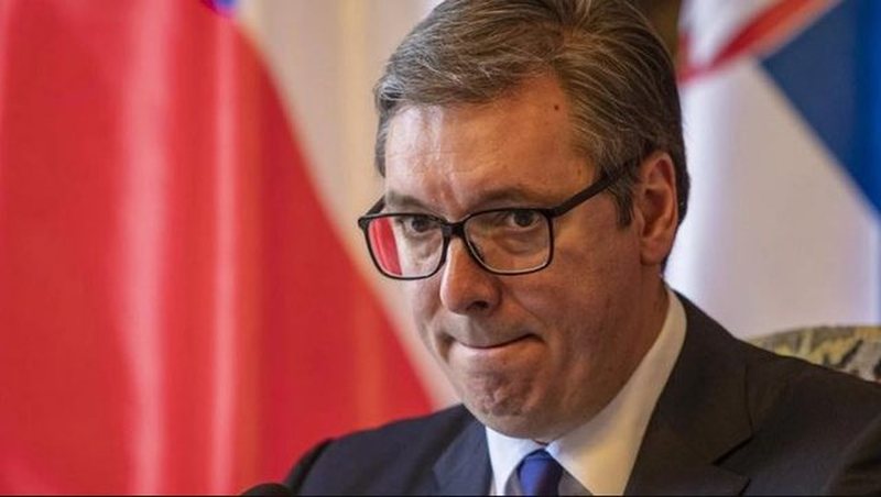 Mali i Zi i ndalon hyrjen n&euml; vend gazetarit propagandues dhe aleatit