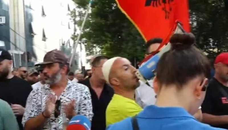 U dhunuan dhe u arrestuan nga policia, lirohen 6 protestuesit