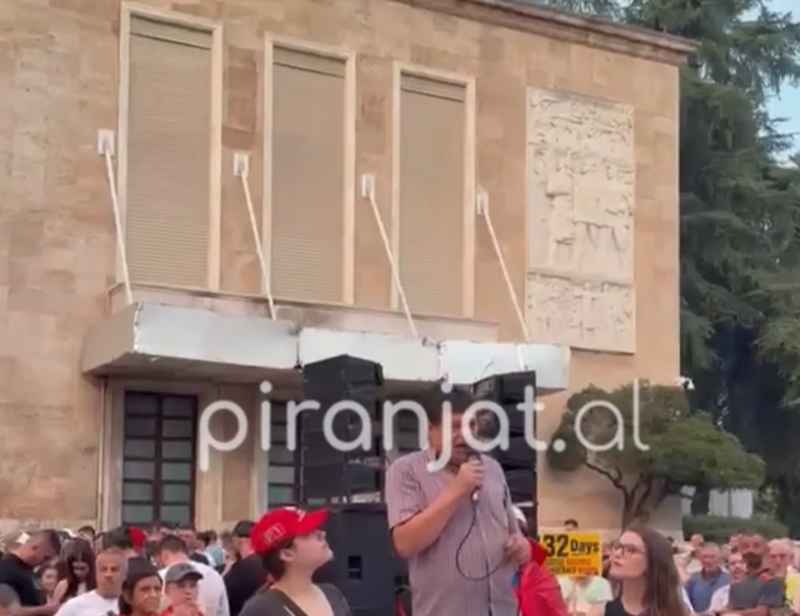 Profesori Lush Susaj: T&euml; rr&euml;zojm&euml; k&euml;t&euml; qeveri! Po