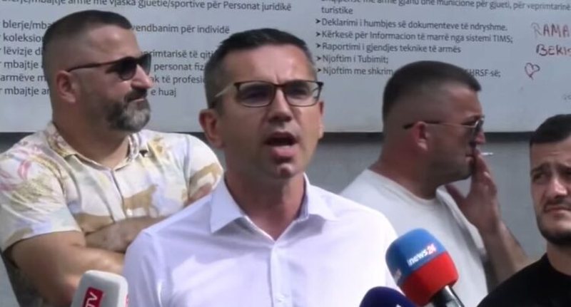&ldquo;Policia merr urdhra politik&euml;&rdquo;/ Avokati-Ram&euml;s: Liro