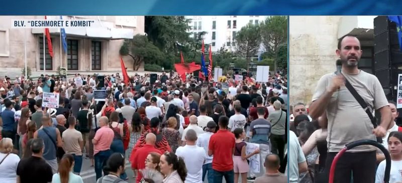 &ldquo;Sot bisha komuniste donte gjak&rdquo;/ Protestuesi: Na t&euml;rhoq&euml;n