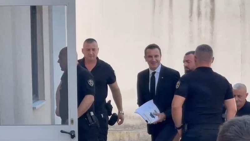 Gjykata Kushtetuese urdh&euml;ron rishqyrtimin e mas&euml;s ndaj Erion Veliaj