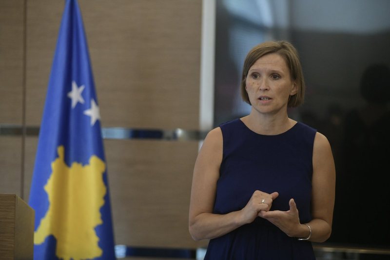 BE-ja i b&euml;n thirrje partive n&euml; Kosov&euml; p&euml;r kompromis: