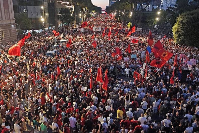 Protesta e 41 kund&euml;r Ram&euml;s, thirrja e fort&euml; e qytetarit: Po