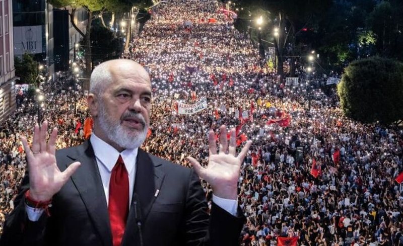 Rama ndryshon q&euml;ndrim para t&euml; rinjve: Shqiptar&euml;t n&euml;