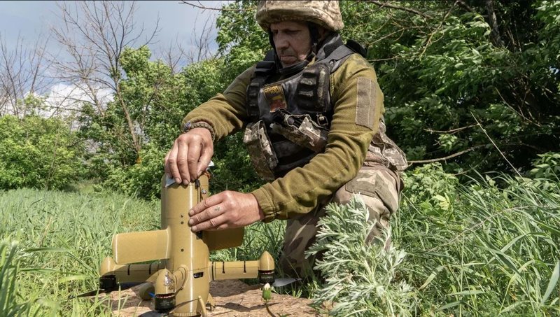 Gjermania financon 50 mij&euml; dron&euml; sulmues p&euml;r Ukrain&euml;n,