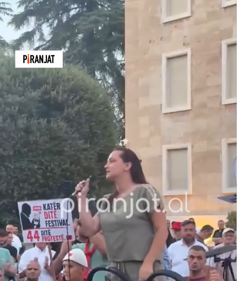 &ldquo;Nes&euml;r qeveria n&euml; PE&rdquo;/ Aktivistja Lu&ccedil;iana Kokaj