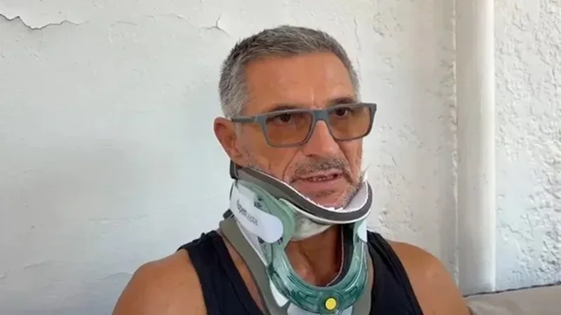 U plagos gjat&euml; nj&euml; fluturimi duke p&euml;rfunduar jasht&euml; dritares
