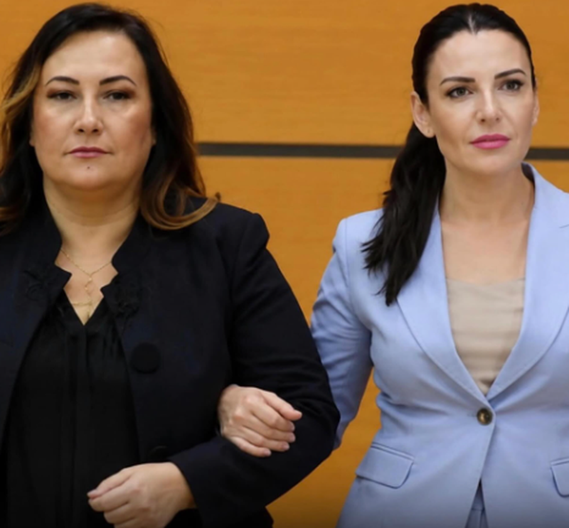 Motra e Ballukut te kasaforta e shtetit, b&euml;het zv/drejtoresh&euml; e