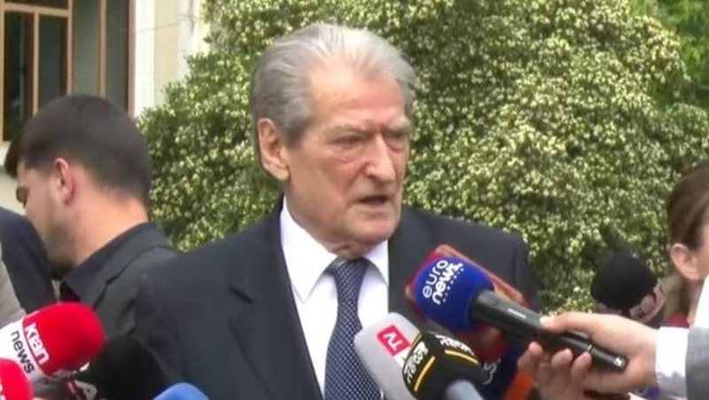 Berisha: Edi Rama p&euml;r shkak t&euml; projektit t&euml; tij krejt&euml;sisht