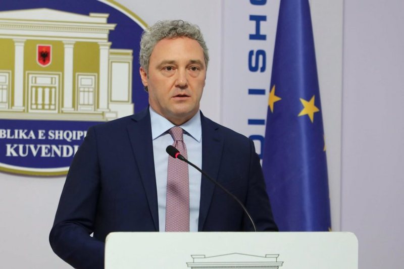 Spahia: T&euml; b&euml;sh mimika tall&euml;se teksa flet p&euml;r dram&euml;n e