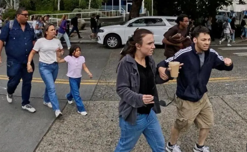 Masak&euml;r n&euml; festivalin e ushqimit n&euml; Seattle, tre t&euml; vdekur
