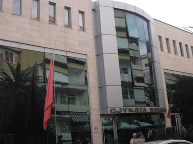Emri/ Nd&euml;rtoi hotel pa leje n&euml; Ksamil, 52-vje&ccedil;ari d&euml;nohet